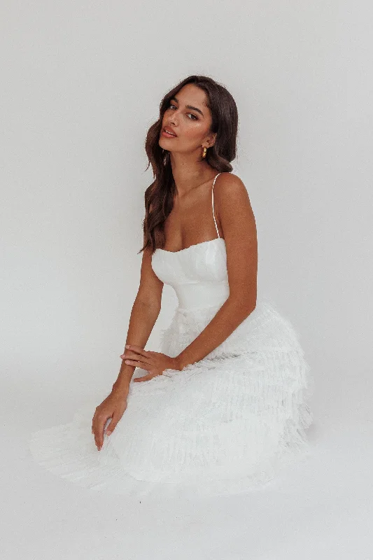 Garden Party Tiered Frill Midi Dress White